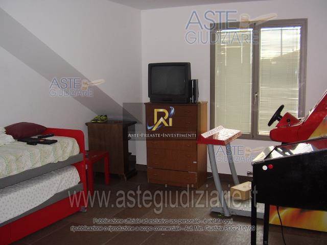 Photo 31