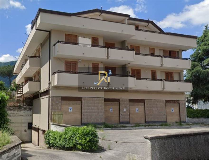 Photo 12