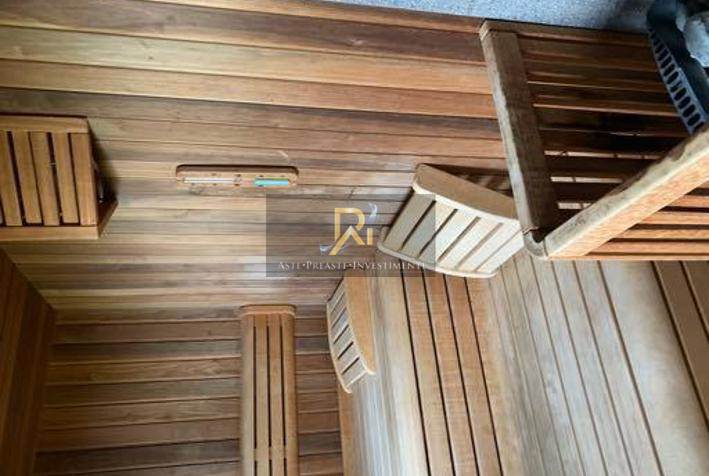 Photo 198