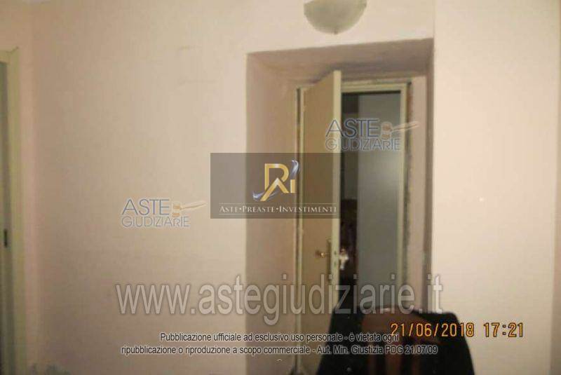 Photo 34