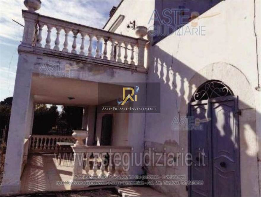 Photo 30