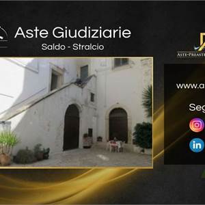 Apartment for sale, Piazza Cattedrale, 35, Bitonto