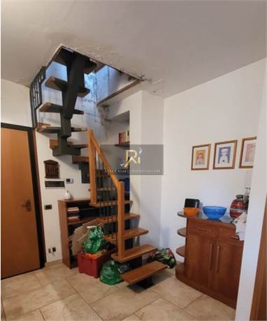 Photo 33