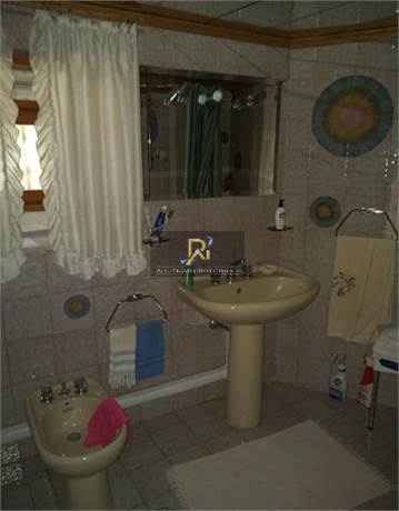 Photo 33