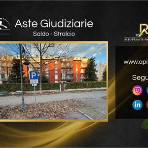 Appartamento in vendita, Via Circonvallazione, 3/5, Mirandola