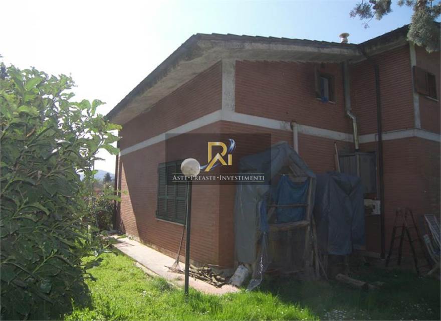Photo 34