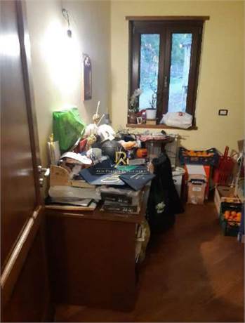 Photo 33