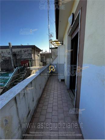 Photo 35