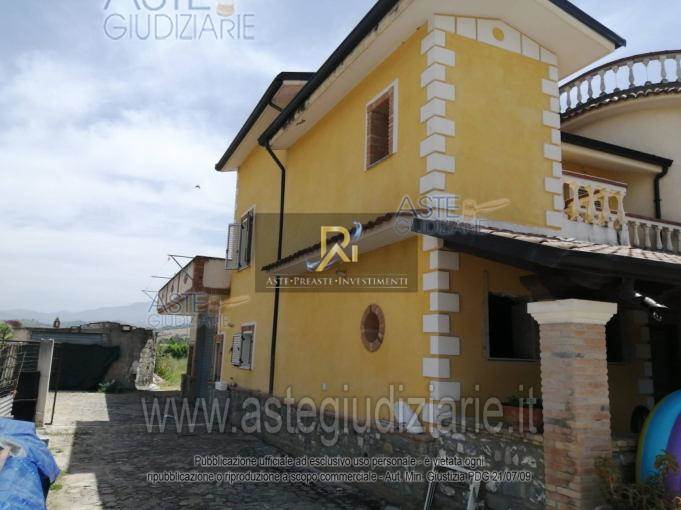 Photo 40