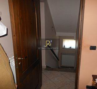 Photo 34