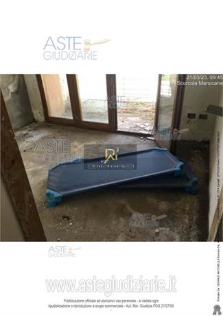 Photo 34