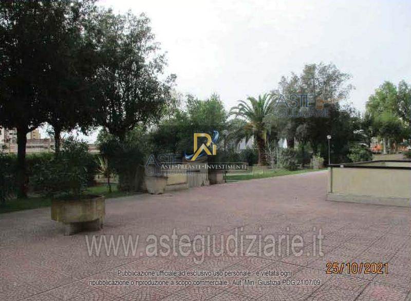 Photo 34