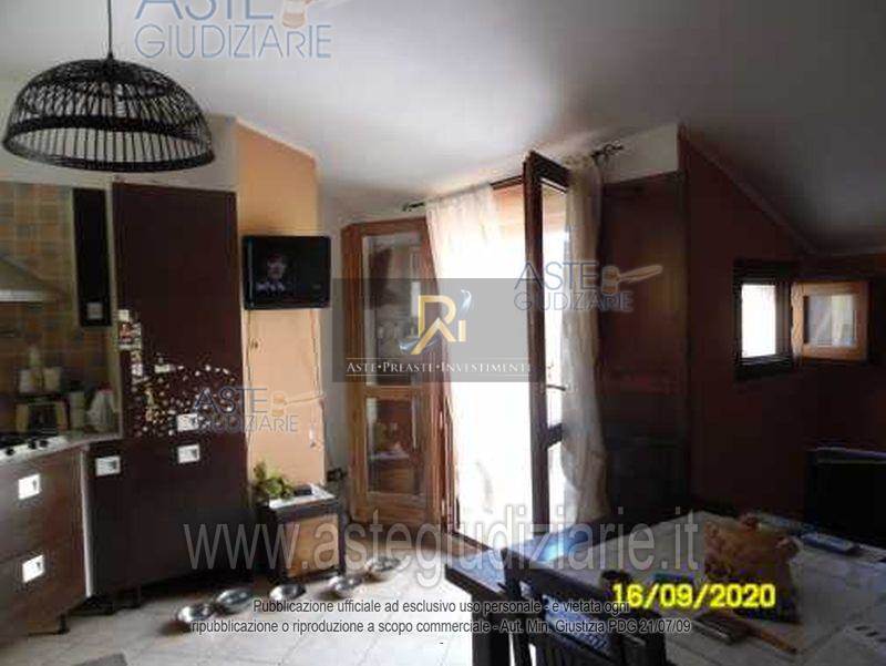 Photo 34