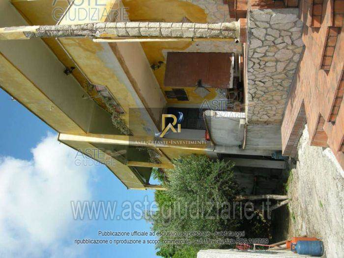 Photo 37