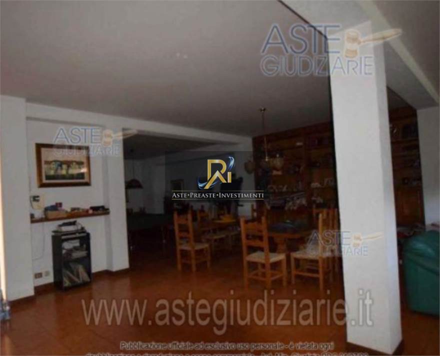 Photo 51